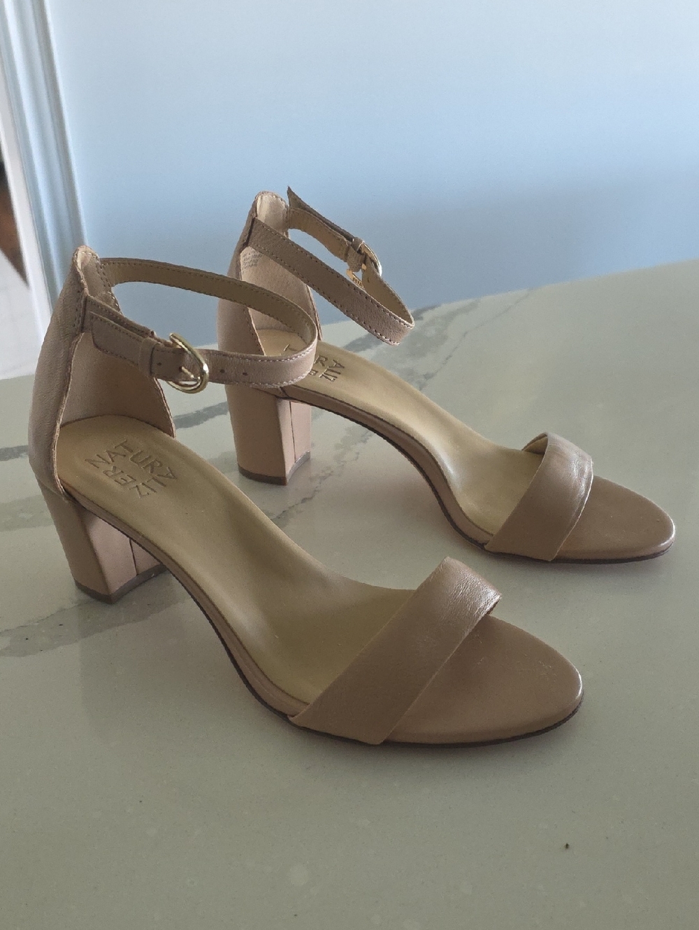 Naturalizer Tan Ankle-Strap Block Heel Sandals